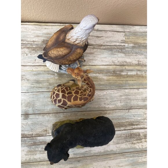 Set of 3 Andrea by Sadek Wildlife Bear Eagle Giraffe Figurines Japan Porcelain - Picture 12 of 16